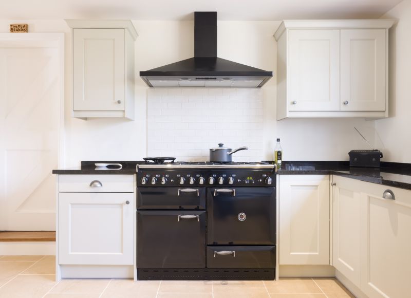 Kitchen Hood Installation in Austin, TX